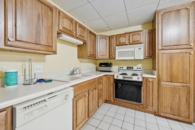 1818 Memorial Dr Apt 41, Clarksville, TN 37043