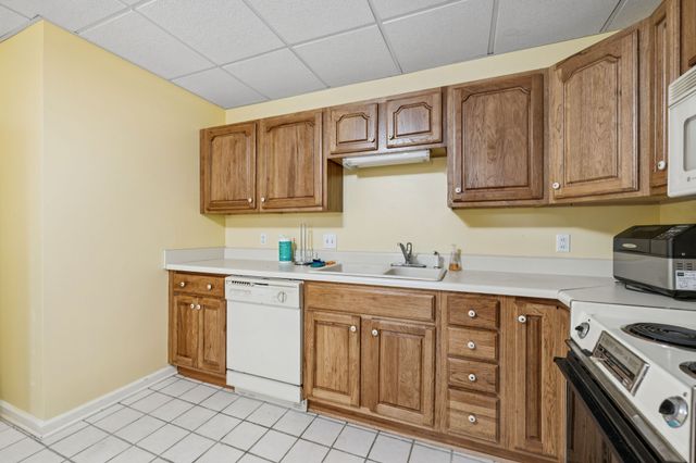 1818 Memorial Dr Apt 41, Clarksville, TN 37043