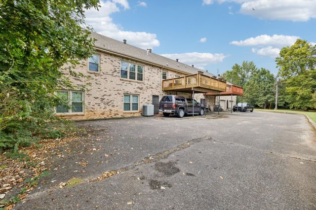 1818 Memorial Dr Apt 41, Clarksville, TN 37043