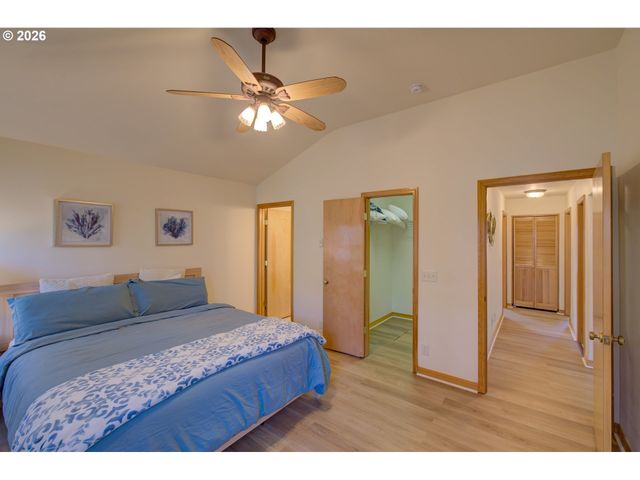 26523 CHIEFTAIN Dr, Rockaway Beach, OR 97136