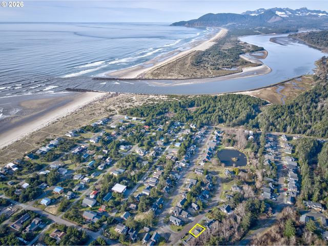 26523 CHIEFTAIN Dr, Rockaway Beach, OR 97136
