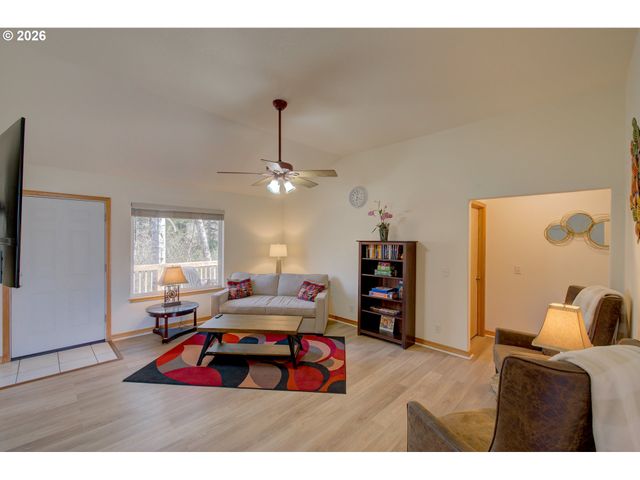 26523 CHIEFTAIN Dr, Rockaway Beach, OR 97136