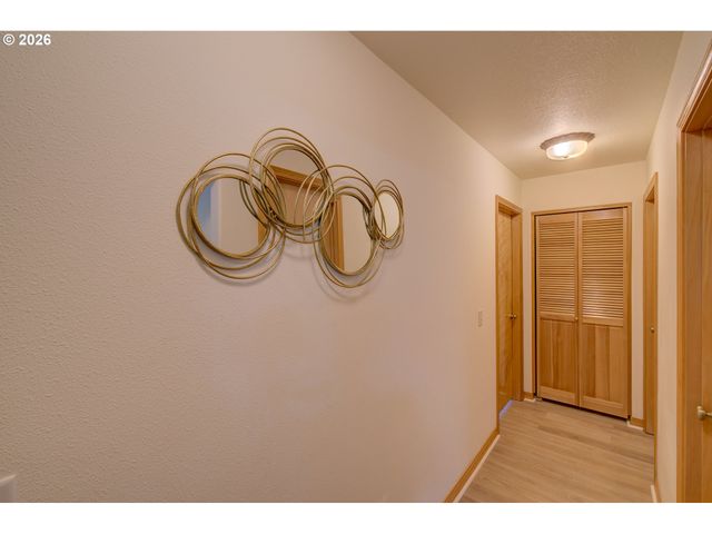 26523 CHIEFTAIN Dr, Rockaway Beach, OR 97136