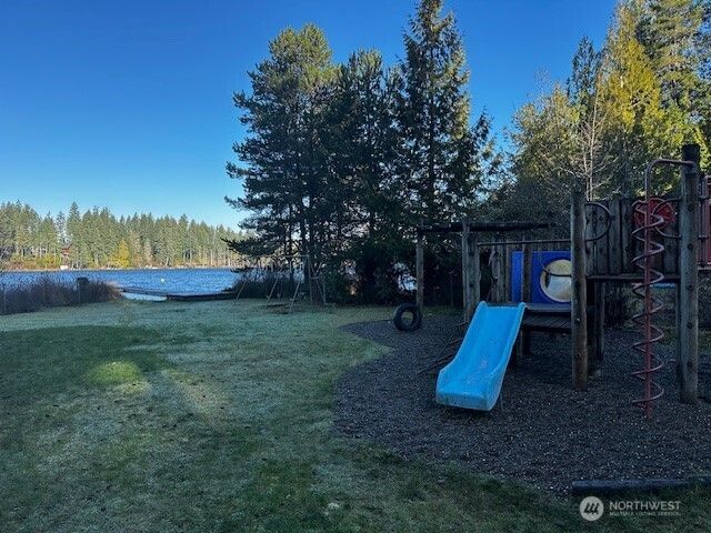 5031 E Rasor Road W, Belfair, WA 98528
