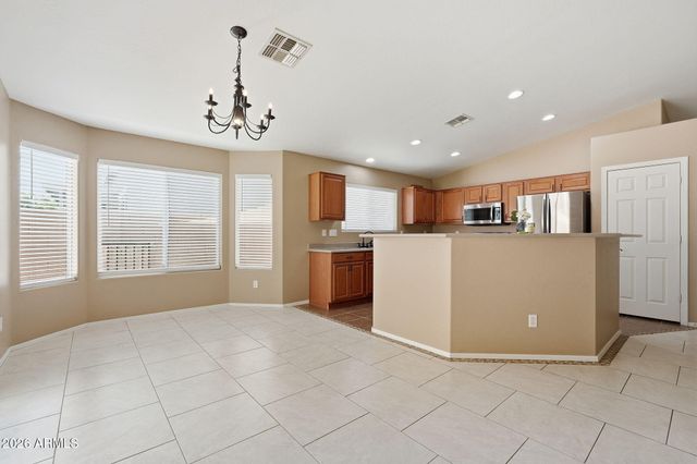 18544 W PALO VERDE Avenue, Waddell, AZ 85355