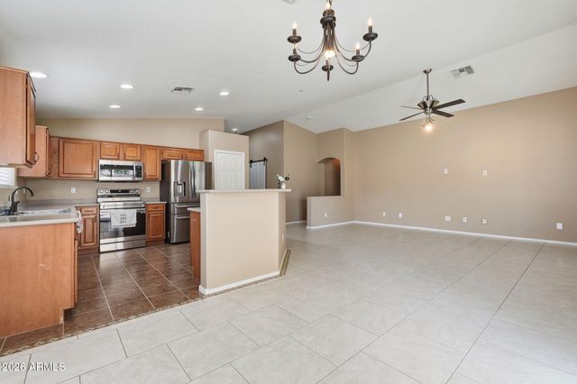18544 W PALO VERDE Avenue, Waddell, AZ 85355