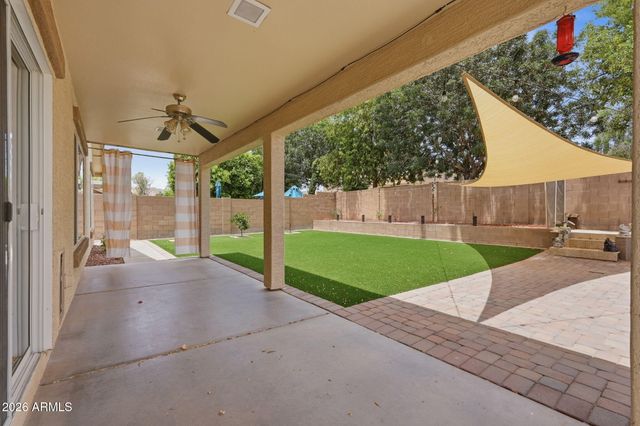18544 W PALO VERDE Avenue, Waddell, AZ 85355