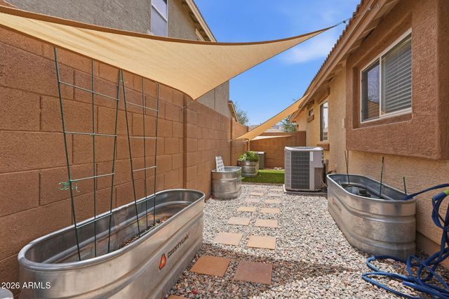 18544 W PALO VERDE Avenue, Waddell, AZ 85355