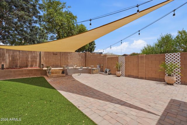 18544 W PALO VERDE Avenue, Waddell, AZ 85355