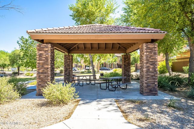 18544 W PALO VERDE Avenue, Waddell, AZ 85355
