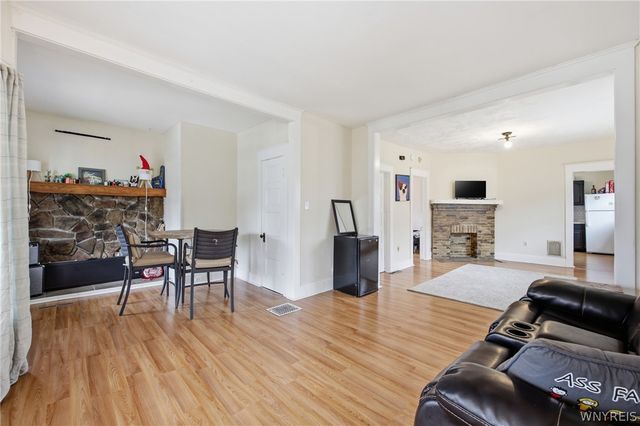 105 Edson Street, West Seneca, NY 14210