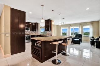 215 SE 3rd Ave 501C, Hallandale Beach, FL 33009