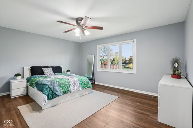 7937 Castle Lake Road, Indianapolis, IN 46256