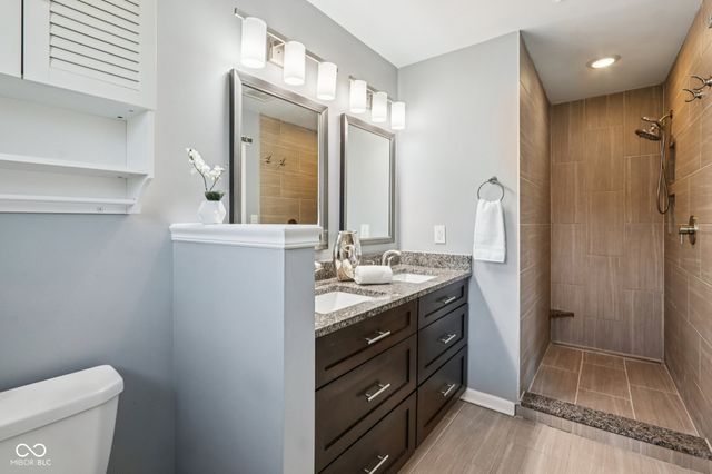 7937 Castle Lake Road, Indianapolis, IN 46256