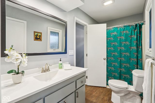 7937 Castle Lake Road, Indianapolis, IN 46256