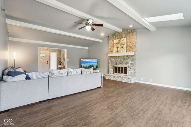 7937 Castle Lake Road, Indianapolis, IN 46256