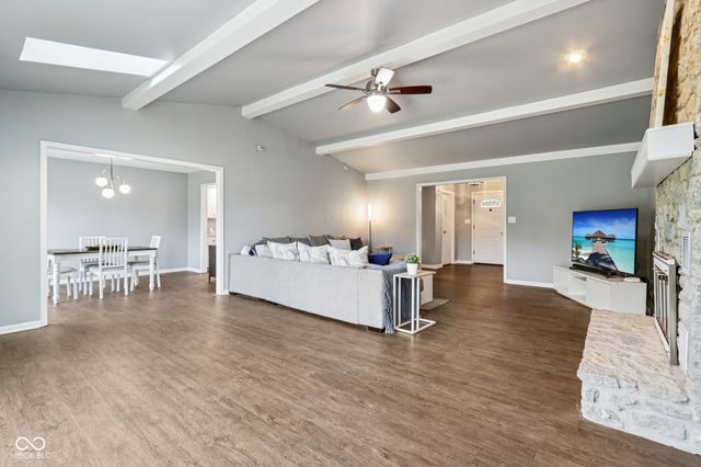 7937 Castle Lake Road, Indianapolis, IN 46256