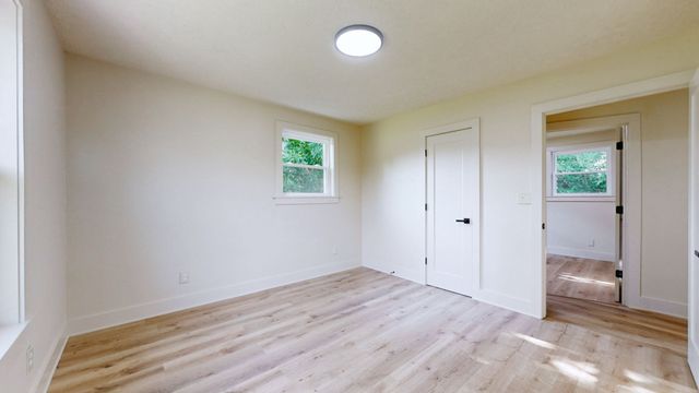 4916 Packard Dr, Nashville, TN 37211