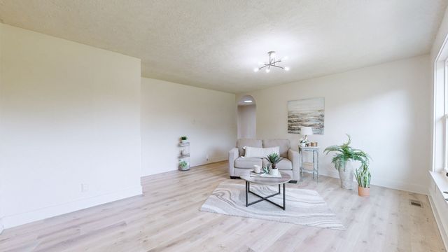 4916 Packard Dr, Nashville, TN 37211