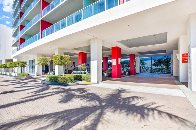 2600 E Hallandale Beach Boulevard T2102, Hallandale Beach, FL 33009