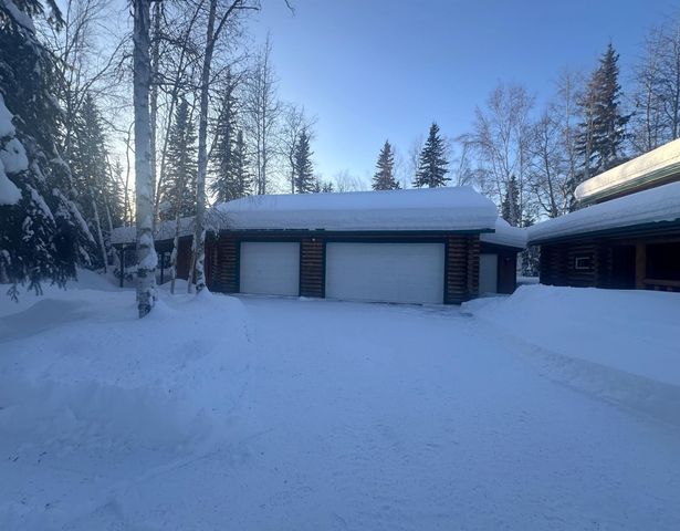 3654 ARAPAHO DRIVE, North Pole, AK 99705