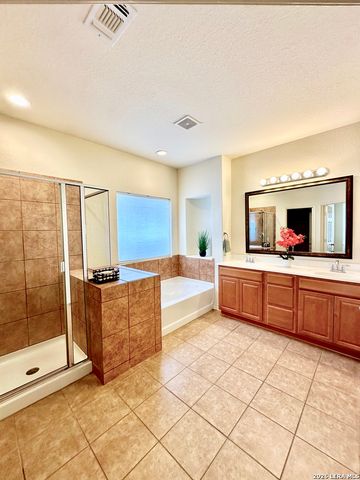 10226 HOMBURG RNCH, Helotes, TX 78023