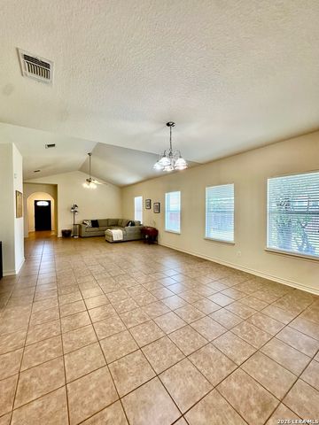 10226 HOMBURG RNCH, Helotes, TX 78023