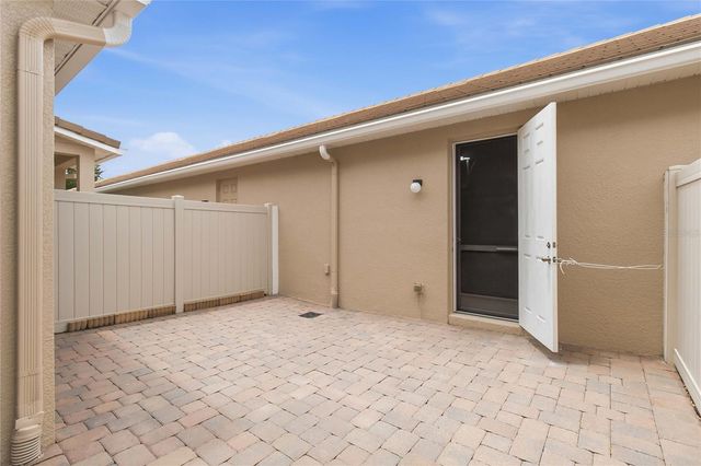 11425 BROWNSTONE STREET, Windermere, FL 34786