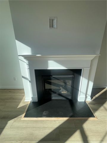 33 Halsey Street, Central, SC 29630