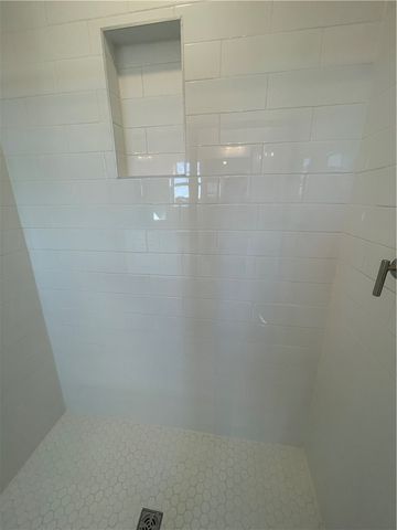 33 Halsey Street, Central, SC 29630