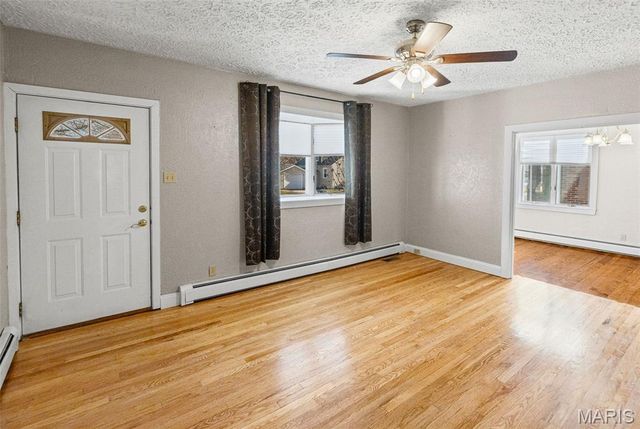 614 Olive Street, Highland, IL 62249