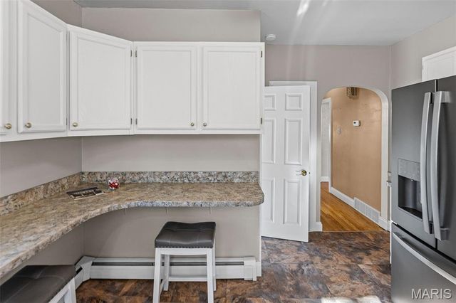 614 Olive Street, Highland, IL 62249