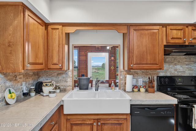 8961 SW 137TH Street, Starke, FL 32091