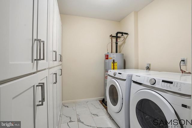 13505 COATES LN, Herndon, VA 20171