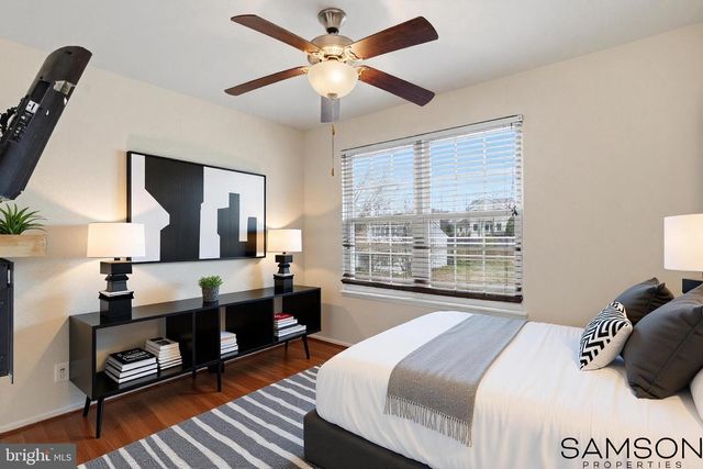 13505 COATES LN, Herndon, VA 20171