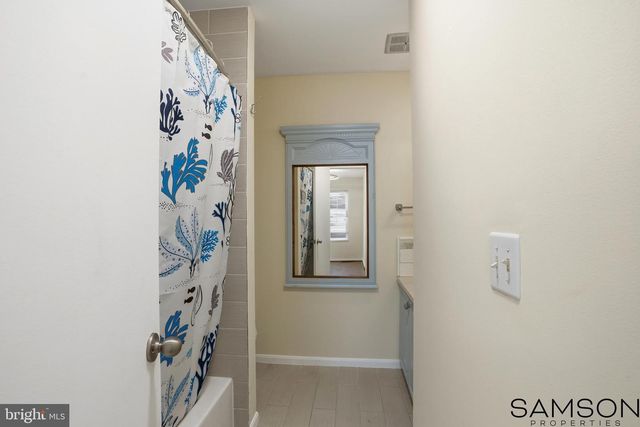 13505 COATES LN, Herndon, VA 20171