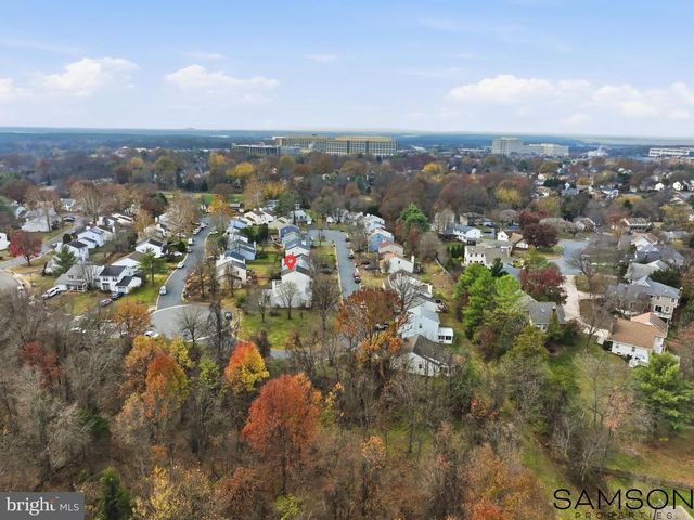 13505 COATES LN, Herndon, VA 20171