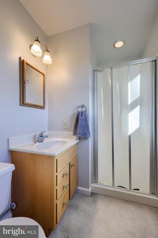 2 MILL RIDGE CT, Lancaster, PA 17601