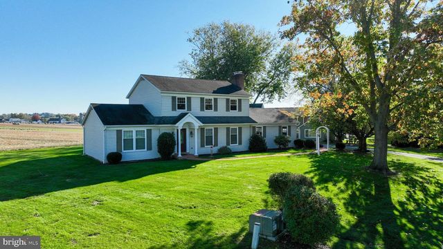 2 MILL RIDGE CT, Lancaster, PA 17601