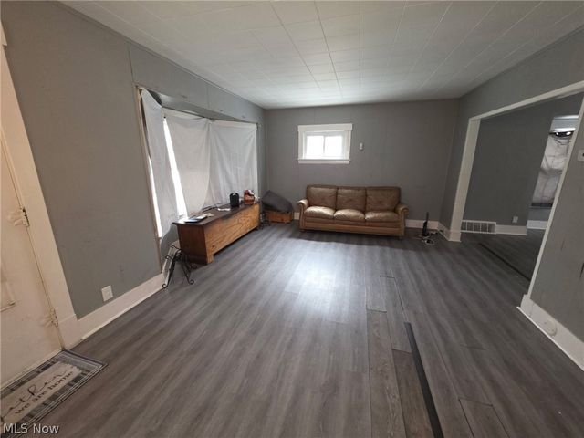 4230 E 126th Street, Cleveland, OH 44105