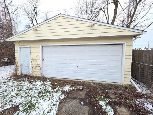 4230 E 126th Street, Cleveland, OH 44105