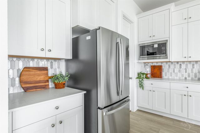 31607 Fern Grove Rd, Fulshear, TX 77423