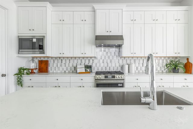 31607 Fern Grove Rd, Fulshear, TX 77423