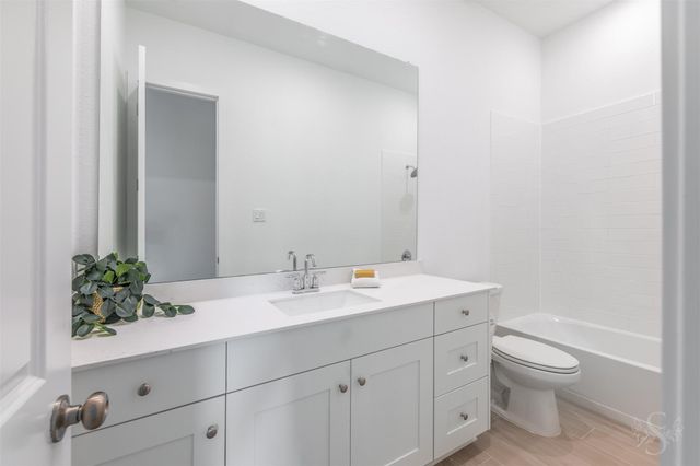 31607 Fern Grove Rd, Fulshear, TX 77423