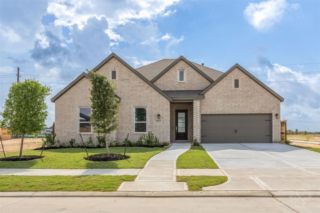 31607 Fern Grove Rd, Fulshear, TX 77423