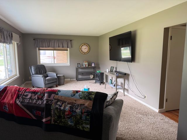 925 Wendover Boulevard, Norton Shores City, MI 49441