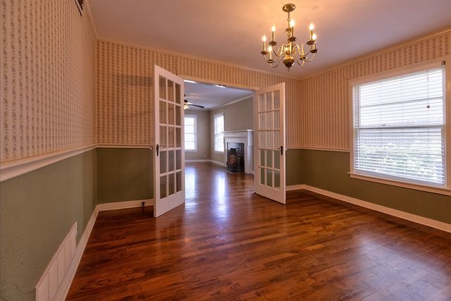 3800 El Campo Avenue, Fort Worth, TX 76107