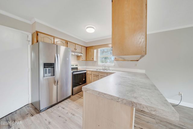 404 Missouri Avenue, Lynn Haven, FL 32444