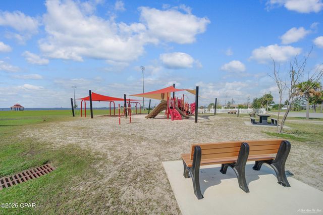 404 Missouri Avenue, Lynn Haven, FL 32444