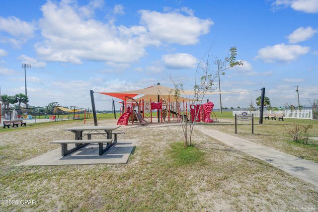 404 Missouri Avenue, Lynn Haven, FL 32444